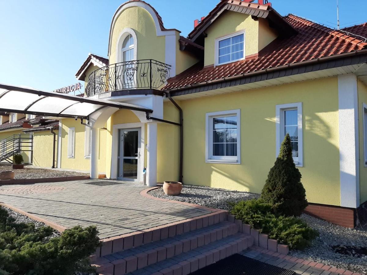 Hotel Jablonski Stawiguda Buitenkant foto